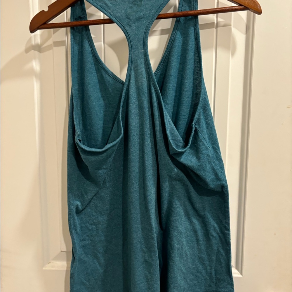 ASICS tank - Picture 4 of 4